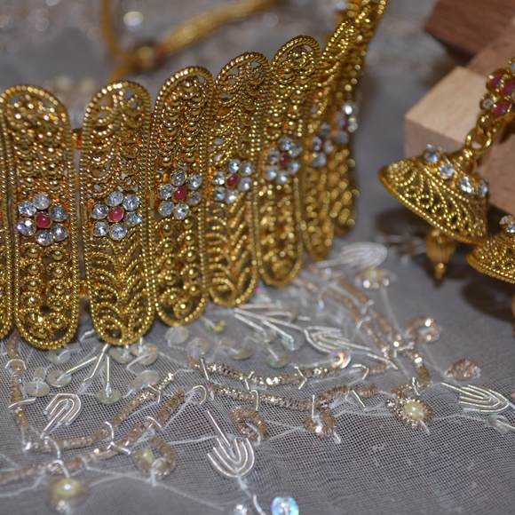 Indian Choker Set - Picture 2 of 6